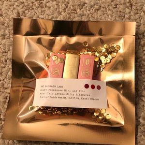 PAT Lipstick set